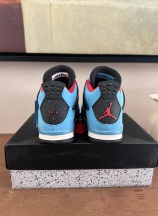 Jordan 4 Retro Azul/Rojo Talla 40 Nuevo