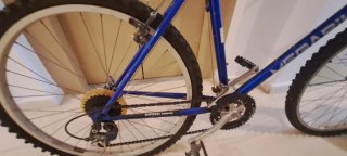Bicicleta de Montaña MEGABIKE Azul. Poco uso