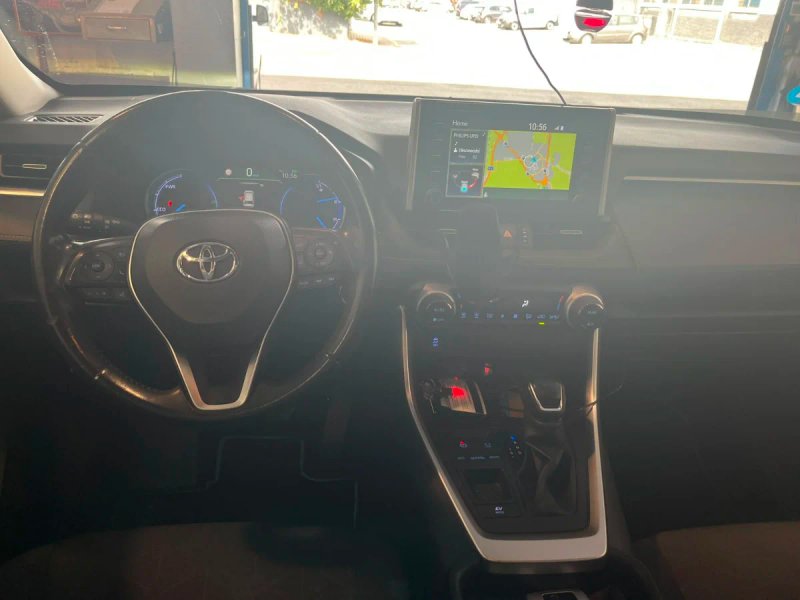 Toyota RAV4 2019, foto 8