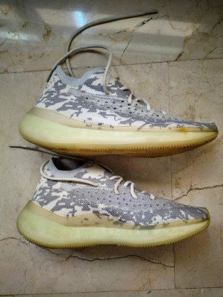 Adidas Yeezy 380 Zapatillas Unisex talla 42