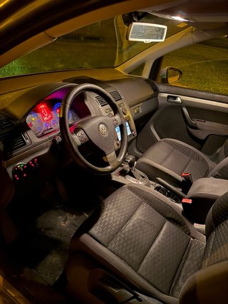Volkswagen Touran 2010