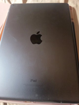 iPad 9ª Gen 64GB Wi-Fi + Accesorios