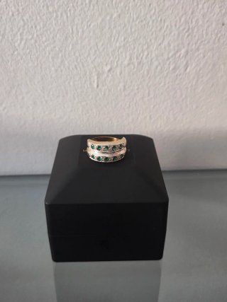 Anillo Riviera Oro 9K 10 Esmeraldas Naturales