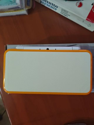 New Nintendo 2DS XL Bianco