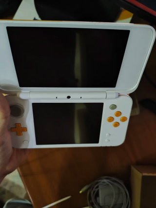 New Nintendo 2DS XL Bianco