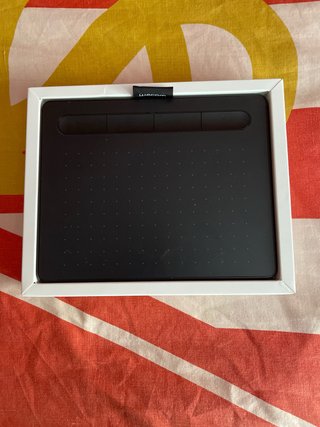 Wacom Intuos Creative Pen Tablet