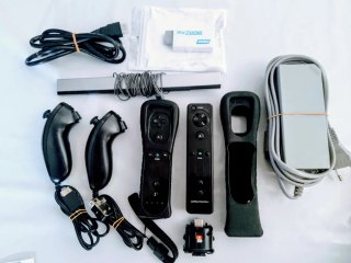 Consola Nintendo Wii Negra + Accesorios y Juegos