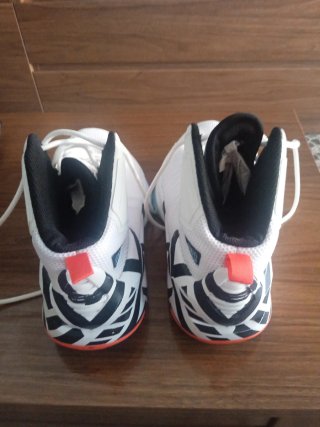 Zapatillas Tarmak Baloncesto Blancas Naranja