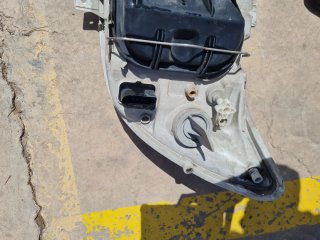Faro Derecho Mercedes Sprinter 00-03