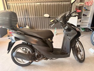 Moto Scooter Negra