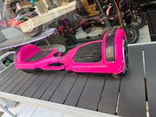 Hoverboard rosa con funda y cargador