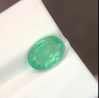 Espectacular esmeralda natural de Etiopía 2,10 ct