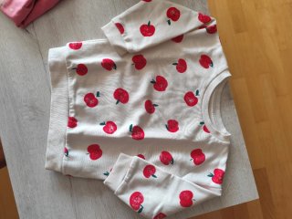 Lote 4 sudaderas niña 12-18 meses