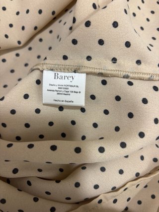 Blusa Barey lunares beige y negro