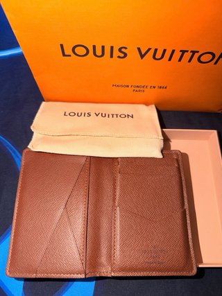Tarjetero Louis Vuitton Monogram Marrón