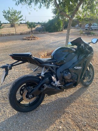 Honda CBR 1000rr fireblade