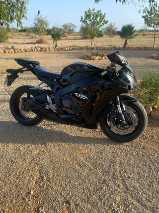 Honda CBR 1000rr fireblade
