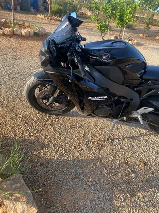 Honda CBR 1000rr fireblade