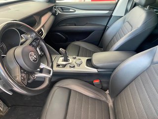 Alfa Romeo Stelvio 2021