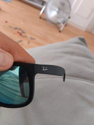 Gafas de Sol Ray-Ban Negras Lentes Azules