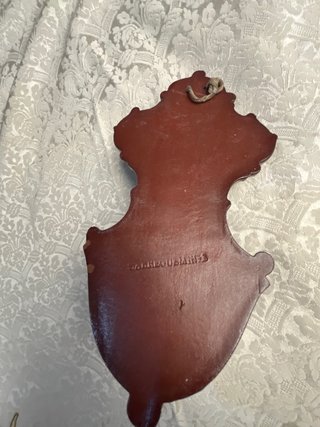 Benditera de porcelana francesa marrón