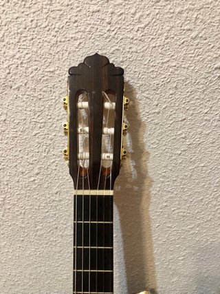 Guitarra Manuel Rodríguez E + Estuche
