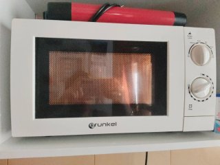 Microondas Grunkel Blanco