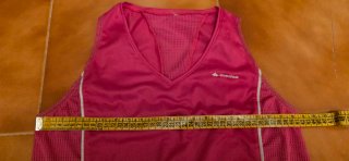 Camiseta deportiva Quechua rosa. Talla S