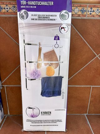 Colgador de puerta para toallas