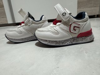 Zapatillas niño talla 22 de la marca Gorila.