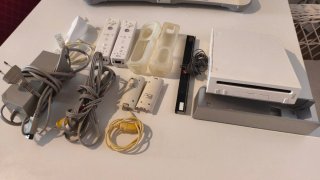 Nintendo Wii Balance Board y Accesorios