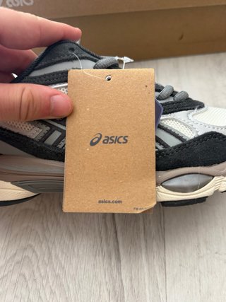 Asics Gel NYC Beige/Gris