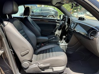 Volkswagen Beetle Cabrio 2.0 TSI 220 Cv - DSG