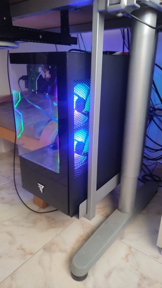 Mesa IKEA GALANT 120x160 cm + Soporte PC