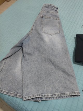Pantalón vaquero ancho azul