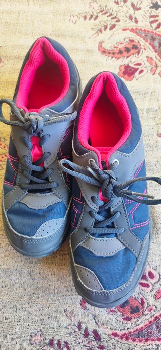 Zapatillas trekking Quechua mujer azul/gris