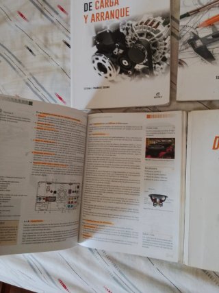 Pack de 4 libros de FP Electromecánica 1°