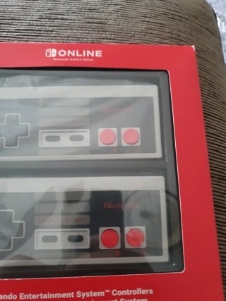 Mandos Nintendo Switch Online NES