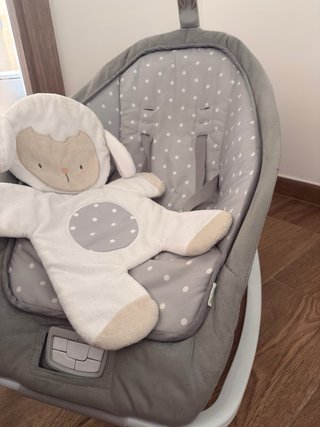 Silla Mecedora Ingenuity Cuddle Lamb
