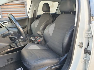 Peugeot 2008 1.2I. ALLURE