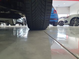Peugeot 2008 1.2I. ALLURE