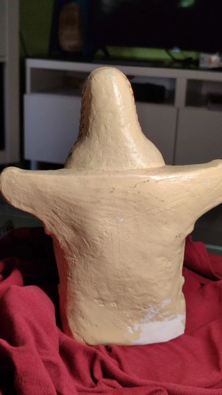 Réplica Dama de Baza en Trono