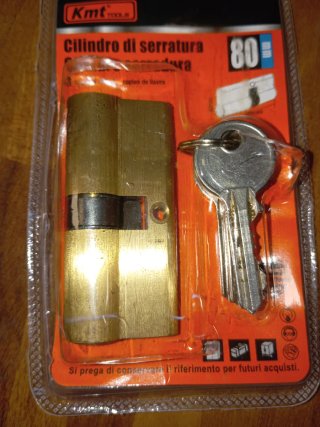 cilindro o bombín de perfil europeo para cerradura