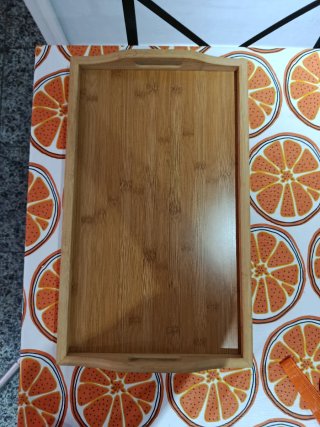 Bandeja o mesa cama bambú auxiliar