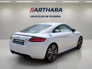 Audi TT 2015