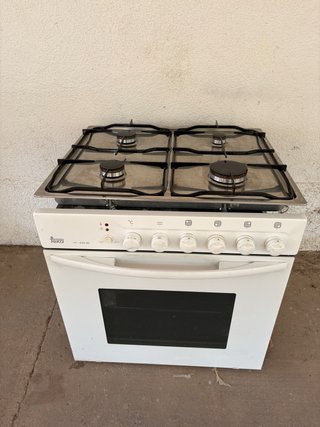 Cocina TEKA Gas Horno Eléctrico Blanca