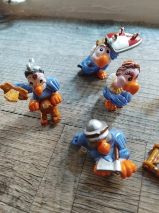 Lotto Sorprese Kinder Uccelli Cavalieri