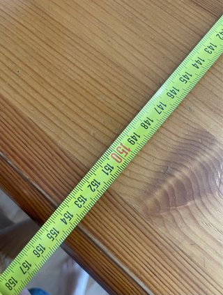Mesa de madera extensible con 6 sillas