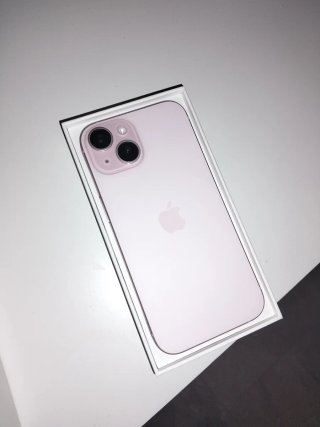 iPhone 15 Rosa