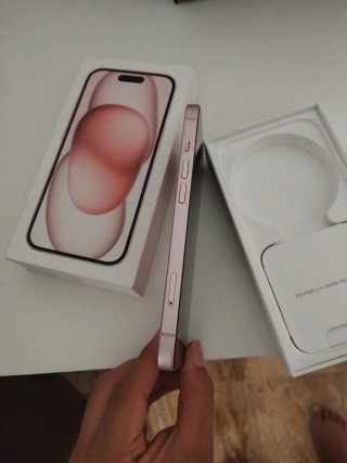 iPhone 15 Rosa